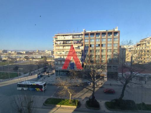 Office 33 m² — Σταθμός ΟΣΕ · Θεσσαλονίκη - Δήμος