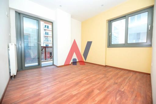 Office 44 m² — Ιστορικό Κέντρο · Θεσσαλονίκη - Δήμος