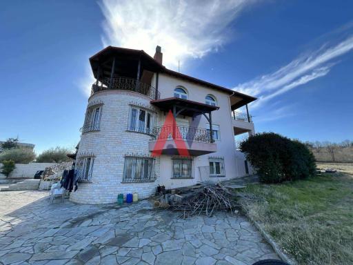 Villa 320 m² — Νέο Ρύσιο · Θεσσαλονίκη - Περιφ/κοί δήμοι