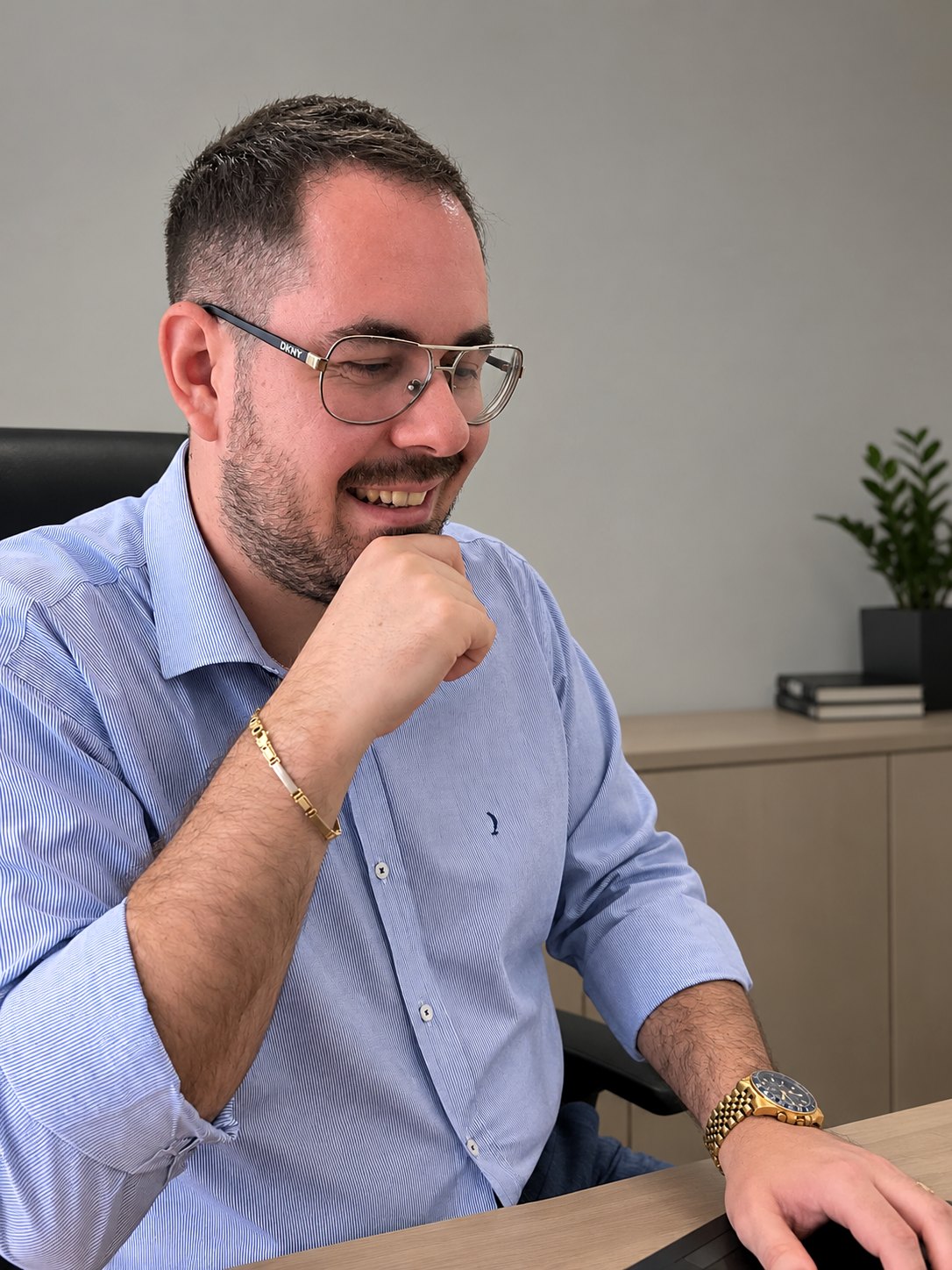 Μια σοβαρή προσφορά κλείνει. Μια χαμηλή προσφορά απλώς μιλάει.